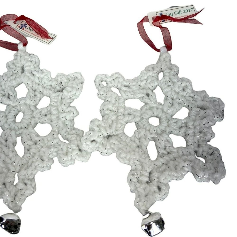Joy Gift 2017 White Crochet Knitted Snowflakes With Bells Christmas‎ Ornament